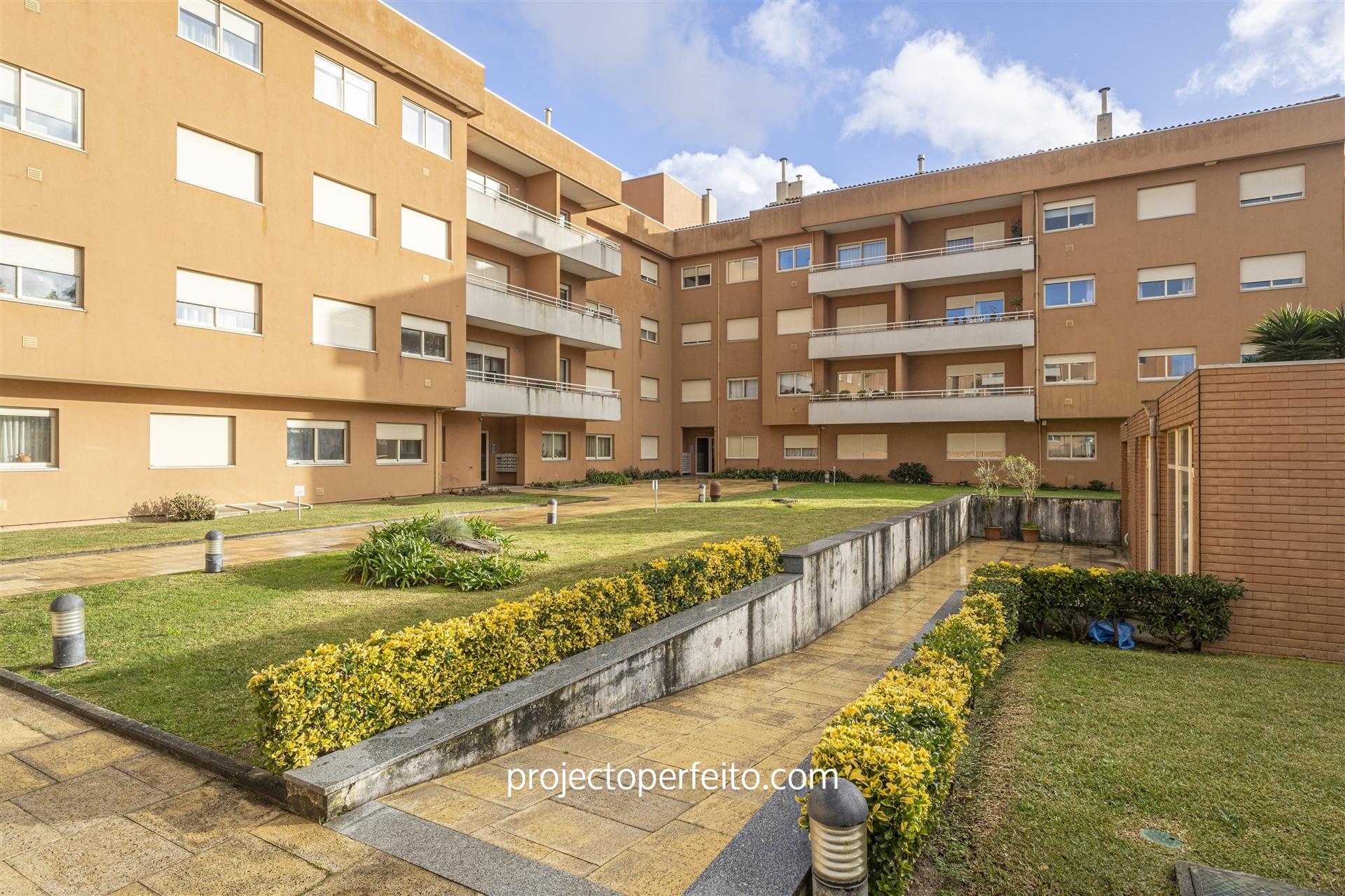 Apartamento T3 DUPLEX Arrendamento em São Félix da Marinha,Vila Nova de Gaia