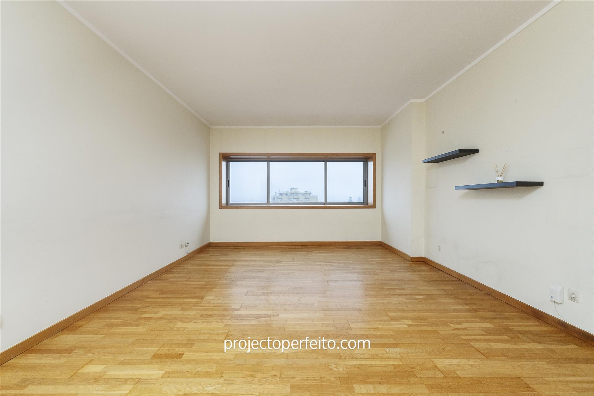 Apartamento T2 Venda em Anta e Guetim,Espinho