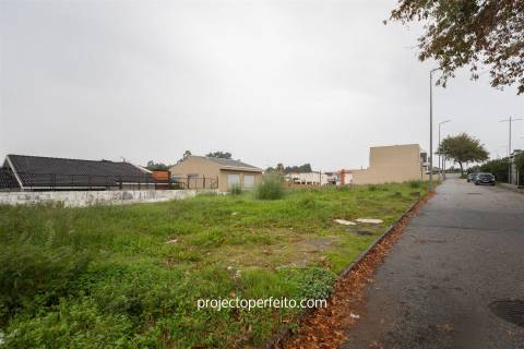 Lote de Terreno  Venda em Serzedo e Perosinho,Vila Nova de Gaia