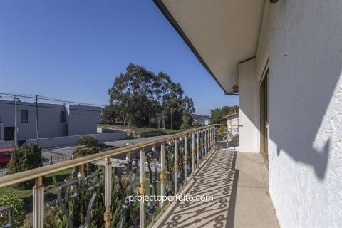 Moradia Isolada T4 Venda em Nogueira da Regedoura,Santa Maria da Feira