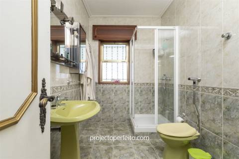 Moradia Isolada T4 Venda em Nogueira da Regedoura,Santa Maria da Feira