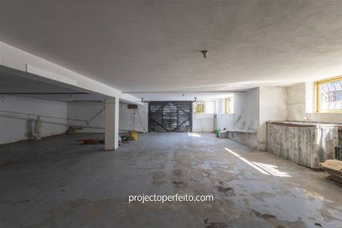 Moradia Isolada T4 Venda em Nogueira da Regedoura,Santa Maria da Feira