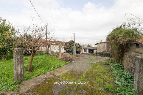 Moradia >=T10 Venda em Mafamude e Vilar do Paraíso,Vila Nova de Gaia