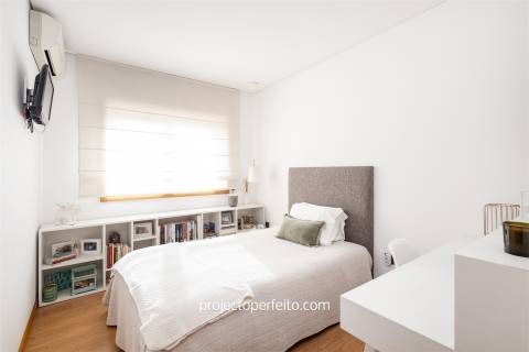 Moradia T4 Venda em Oliveira de Azeméis, Santiago de Riba-Ul, Ul, Macinhata da Seixa e Madail,Oliveira de Azeméis