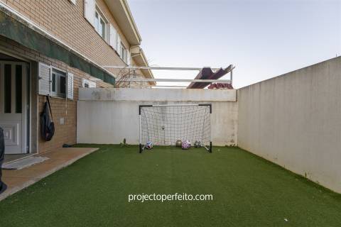 Moradia em Banda T3+1 Venda em São Félix da Marinha,Vila Nova de Gaia