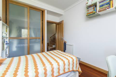 Moradia em Banda T3+1 Venda em São Félix da Marinha,Vila Nova de Gaia