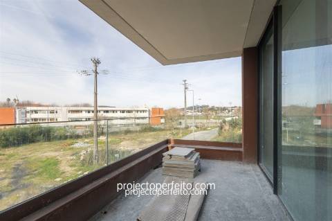 Apartamento T2 Venda em Santa Maria de Lamas,Santa Maria da Feira