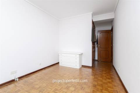Apartamento T3 Arrendamento em Espinho,Espinho