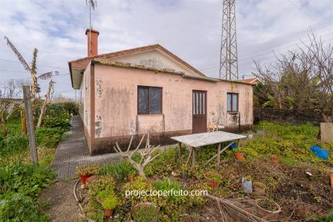 Moradia Isolada T3 Venda em Paramos,Espinho