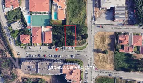 Terreno  Venda em Paços de Brandão,Santa Maria da Feira