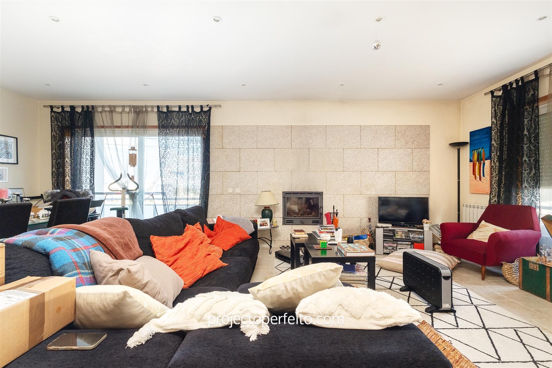 Moradia Geminada T3+1 Venda em Argoncilhe,Santa Maria da Feira