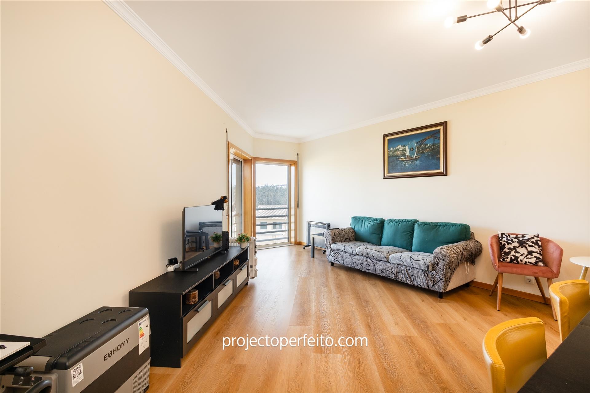 Apartamento T2 para venda em São João de Ver, Suil Parque.