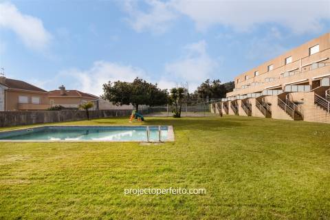 Moradia de tipologia T4+1 para venda em Perosinho, Vila Nova de Gaia