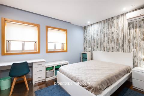 Moradia de tipologia T4+1 para venda em Perosinho, Vila Nova de Gaia