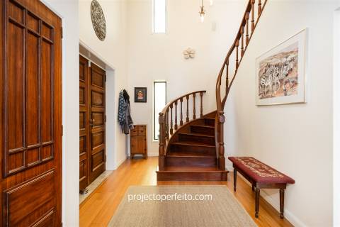 Moradia Geminada T4 Venda em São Félix da Marinha,Vila Nova de Gaia