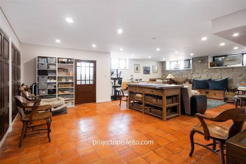 Moradia Geminada T4 Venda em São Félix da Marinha,Vila Nova de Gaia