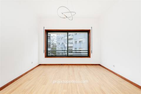 Apartamento T2 Venda em Santa Marinha e São Pedro da Afurada,Vila Nova de Gaia