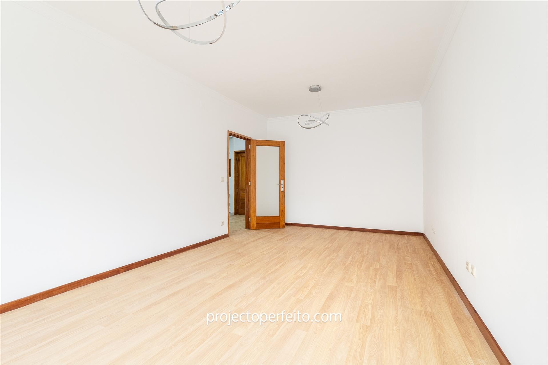 Apartamento T2 Venda em Santa Marinha e São Pedro da Afurada,Vila Nova de Gaia