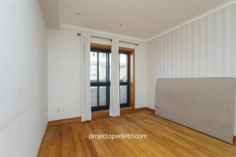 Apartamento T3 Arrendamento em Espinho,Espinho