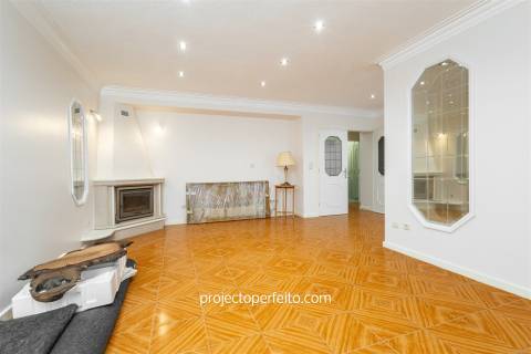 Moradia T3 Venda em Mafamude e Vilar do Paraíso,Vila Nova de Gaia