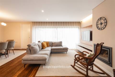 Moradia em Banda T3+1 Venda em São Félix da Marinha,Vila Nova de Gaia