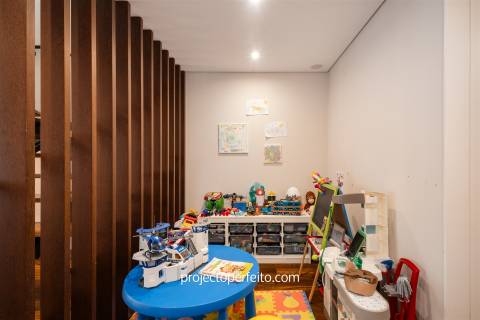 Moradia em Banda T3+1 Venda em São Félix da Marinha,Vila Nova de Gaia