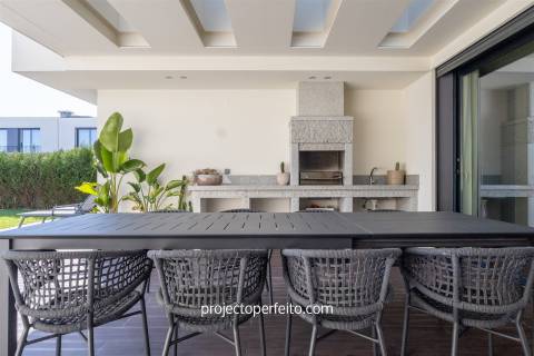 Moradia Geminada T4+1 Venda em Gulpilhares e Valadares,Vila Nova de Gaia