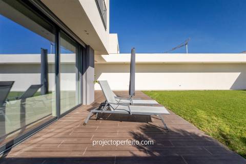 Moradia Geminada T4+1 Venda em Gulpilhares e Valadares,Vila Nova de Gaia