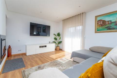Moradia T3+1 Venda em Fiães,Santa Maria da Feira