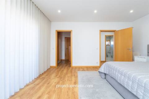 Moradia T3+1 Venda em Fiães,Santa Maria da Feira