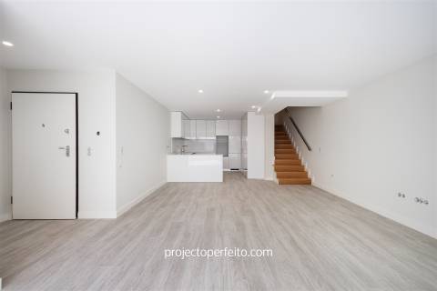 Apartamento T2 DUPLEX Venda em Espinho,Espinho