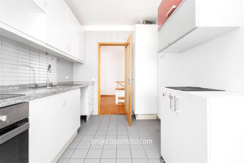 Andar Moradia T3 DUPLEX Venda em Mozelos,Santa Maria da Feira