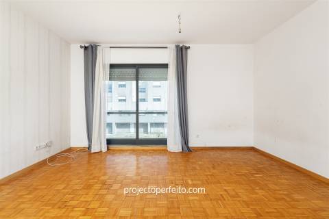 Andar Moradia T3 DUPLEX Venda em Mozelos,Santa Maria da Feira