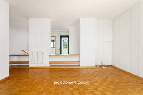 Andar Moradia T3 DUPLEX Venda em Mozelos,Santa Maria da Feira