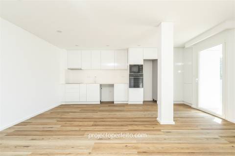 Apartamento T2 Arrendamento em Espinho,Espinho