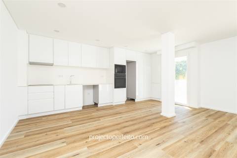 Apartamento T2 Arrendamento em Espinho,Espinho