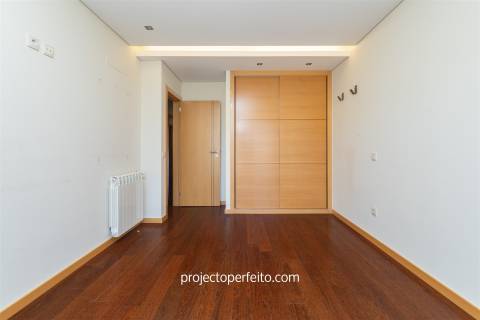 Apartamento T4 Venda em Santa Maria da Feira, Travanca, Sanfins e Espargo,Santa Maria da Feira