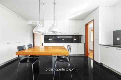 Apartamento T6 Arrendamento em Espinho,Espinho