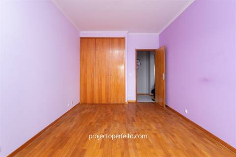 Apartamento T1+1 Venda em Mafamude e Vilar do Paraíso,Vila Nova de Gaia