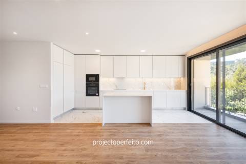 Moradia em Banda T3+1 Venda em Fânzeres e São Pedro da Cova,Gondomar