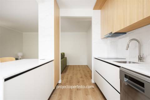 Apartamento T3+1 Venda em Mafamude e Vilar do Paraíso,Vila Nova de Gaia