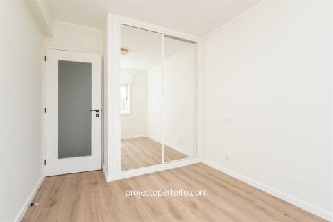 Apartamento T3+1 Venda em Mafamude e Vilar do Paraíso,Vila Nova de Gaia