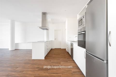 Apartamento T2+2 Venda em Argoncilhe,Santa Maria da Feira