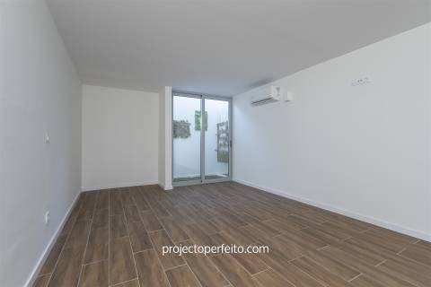Apartamento T2+2 Venda em Argoncilhe,Santa Maria da Feira