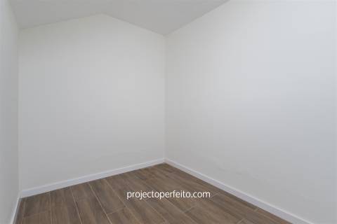 Apartamento T2+2 Venda em Argoncilhe,Santa Maria da Feira