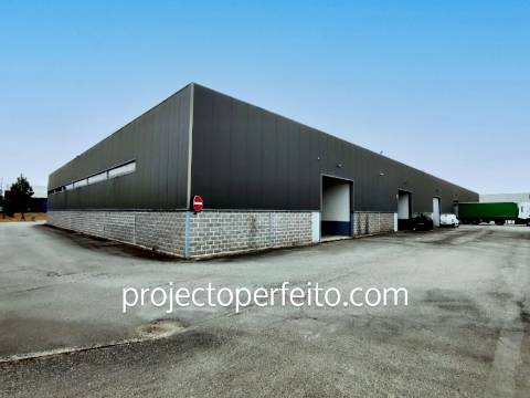 Armazém  Venda em Ovar, São João, Arada e São Vicente de Pereira Jusã,Ovar