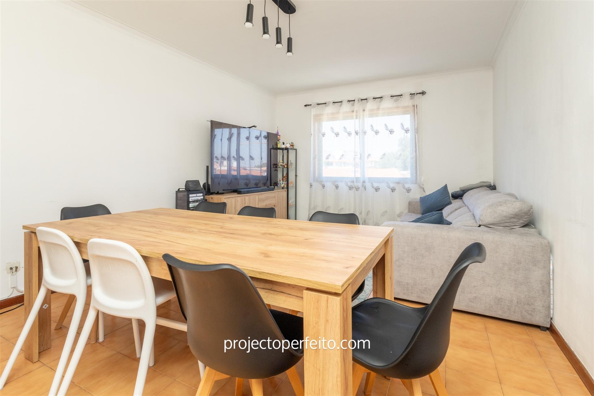 Apartamento T3 Venda em Vilar de Andorinho,Vila Nova de Gaia