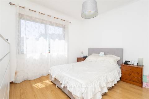 Apartamento T3 Venda em Vilar de Andorinho,Vila Nova de Gaia