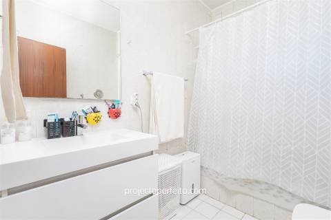Apartamento T3 Venda em Vilar de Andorinho,Vila Nova de Gaia