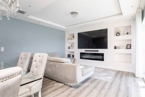 Apartamento T4 Venda em Arcozelo,Vila Nova de Gaia